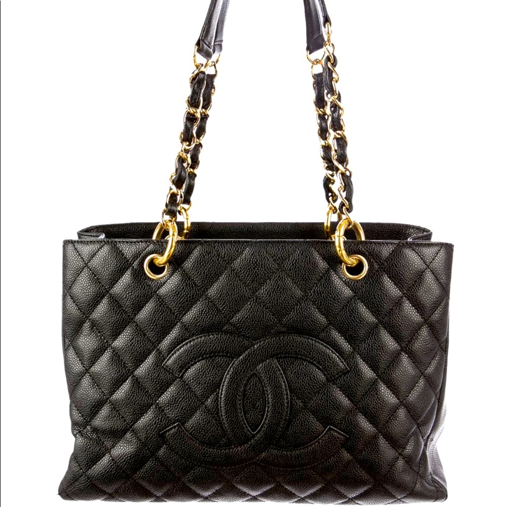 Chanel Black Caviar Leather Purse